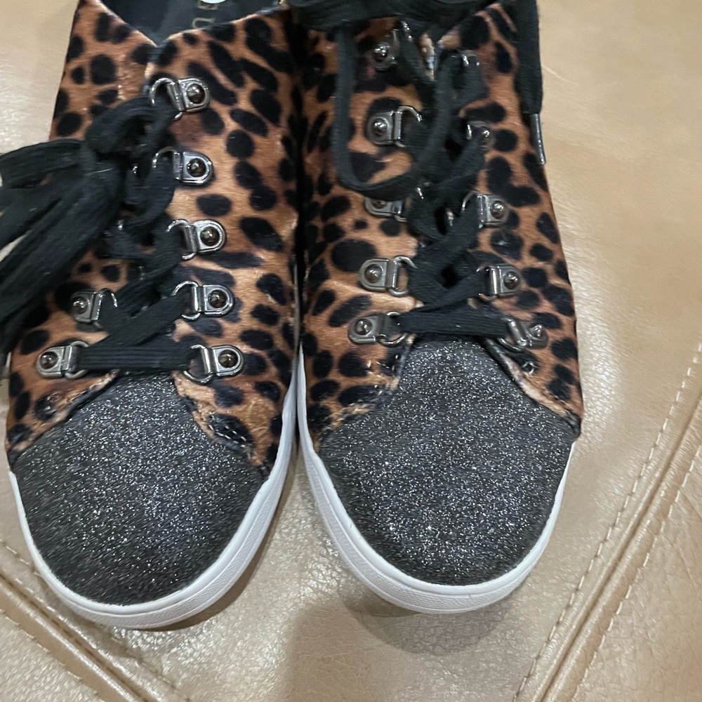 Used shoes very comfortable